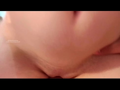 ❤️ ישנה בחדר של אחותי וככה התעוררתי ☑ פורנו ב-iw.desixxxtube.ru ️❤
